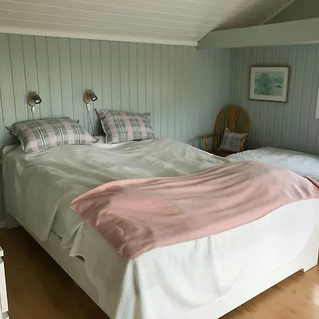 Vakantiehuis On Natural Plot In Hvaler Archipelago *